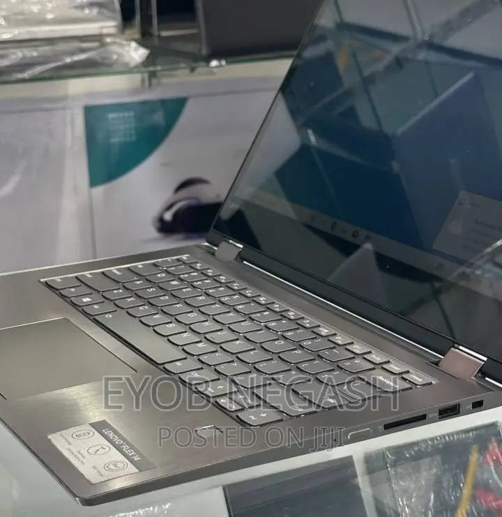 New Laptop Lenovo IdeaPad Flex 14 8GB Intel Core I5 SSD 256GB