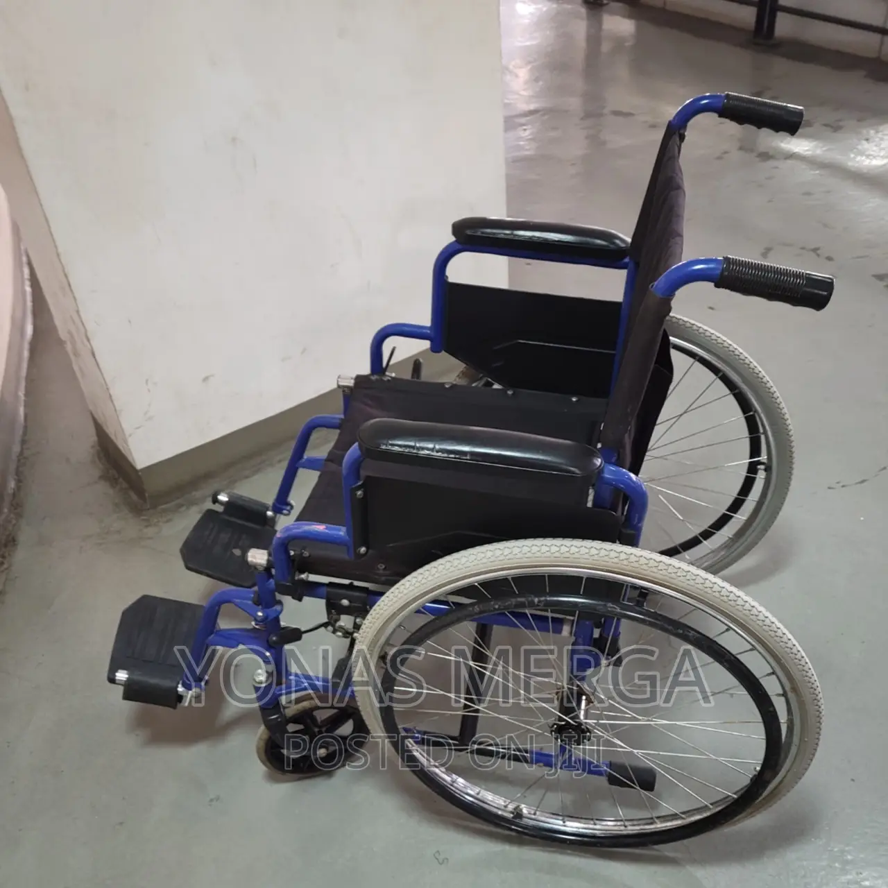 Used MLE Economy Aluminium Wheelchair Easy Fold Folding