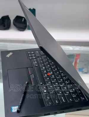 New Laptop Lenovo ThinkPad X380 Yoga 256GB Intel Core I5 SSD 512GB