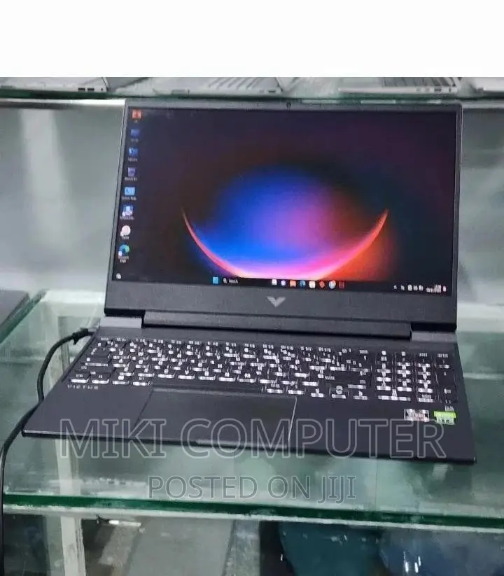 New Laptop HP Victus 16 16GB AMD Ryzen 5 SSD 1T