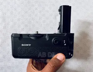 Photo - Sony VG-C3EM Vertical Grip