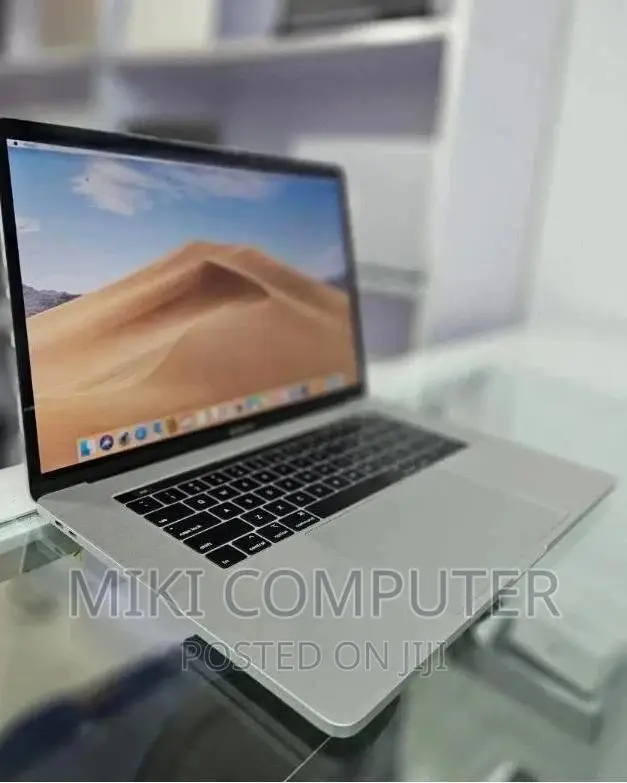 New Laptop Apple MacBook Pro 2019 16GB Intel Core i7 SSD 512GB