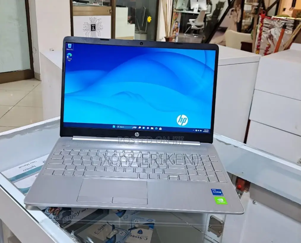 New Laptop HP Stream Notebook 8GB Intel Core I5 SSD 512GB
