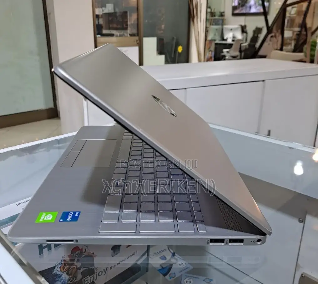 New Laptop HP Stream Notebook 8GB Intel Core I5 SSD 512GB