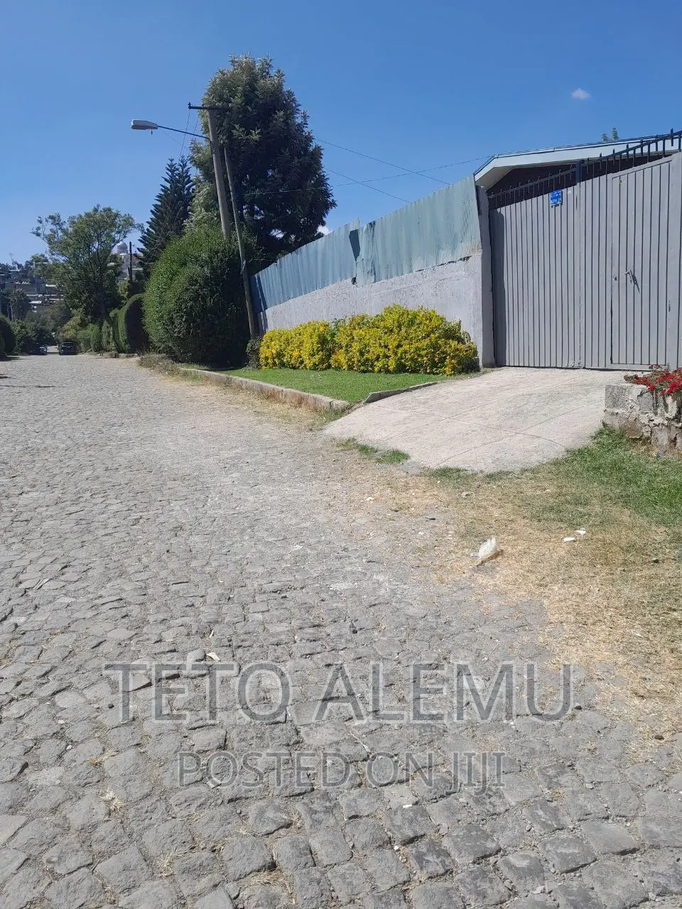 የሚሸጥ ቦታ አያት ኮፓውድ