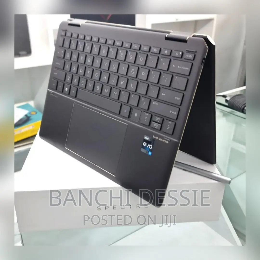 New Laptop HP Spectre 16GB Intel Core I7 SSD 512GB
