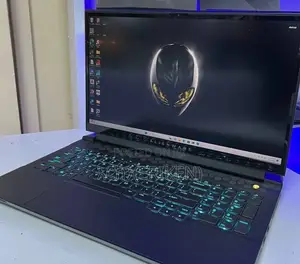 New Laptop Alienware Area-51m 16GB Intel Core I7 SSD 1T