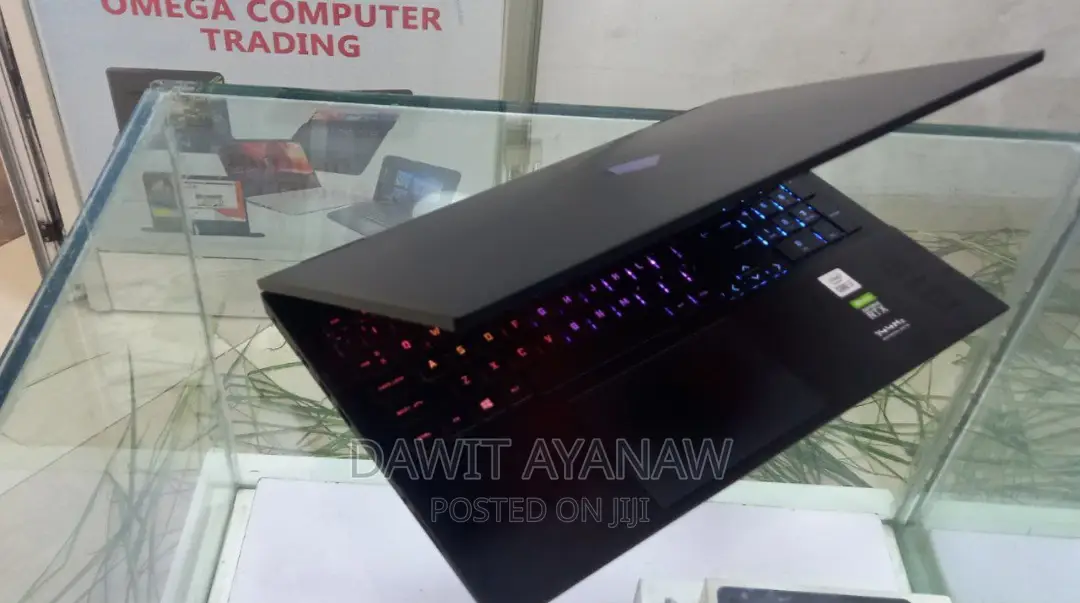 New Laptop HP 16GB Intel Core I7 SSD 512GB
