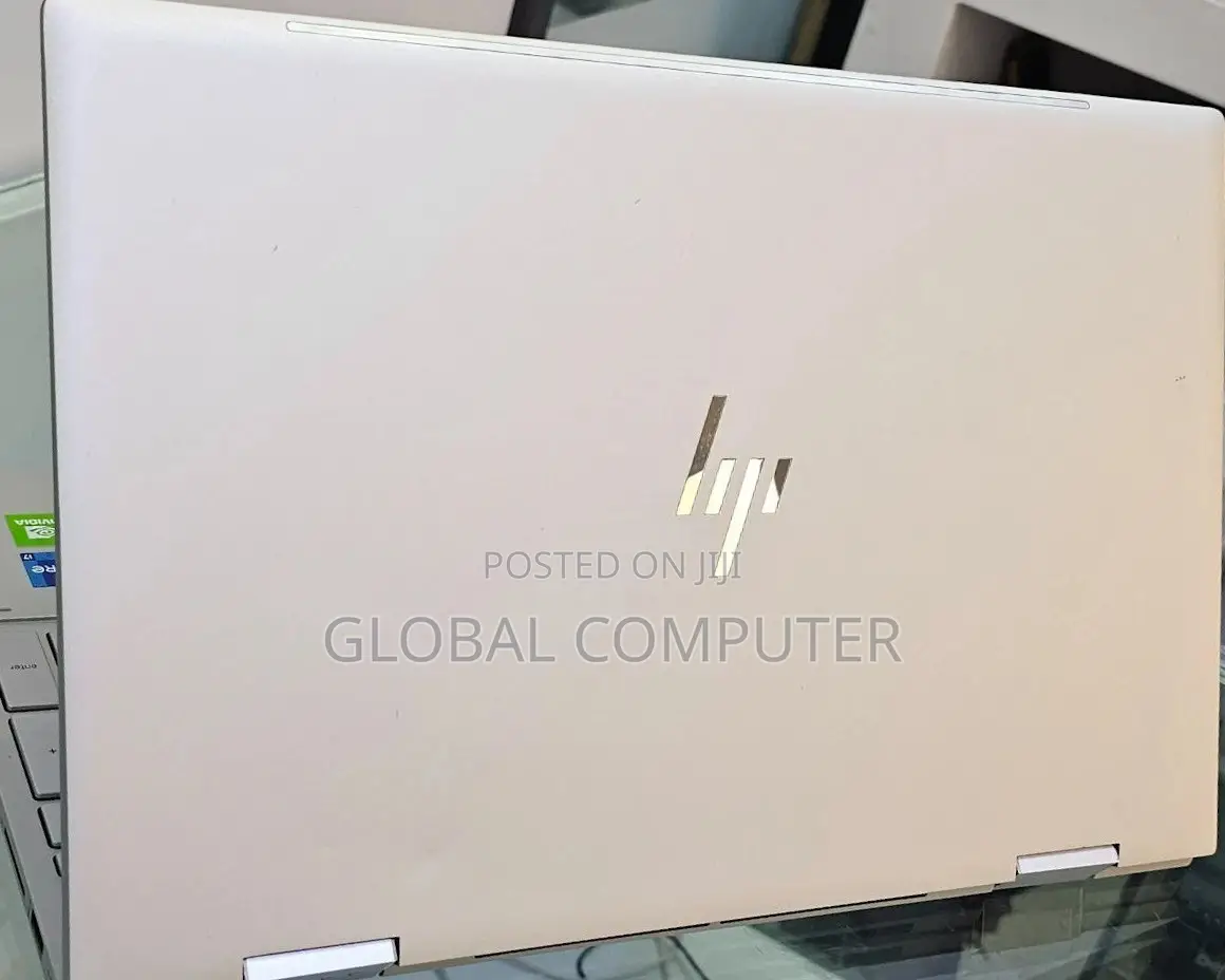 New Laptop HP Envy X360 13z 16GB Intel Core I7 SSD 512GB