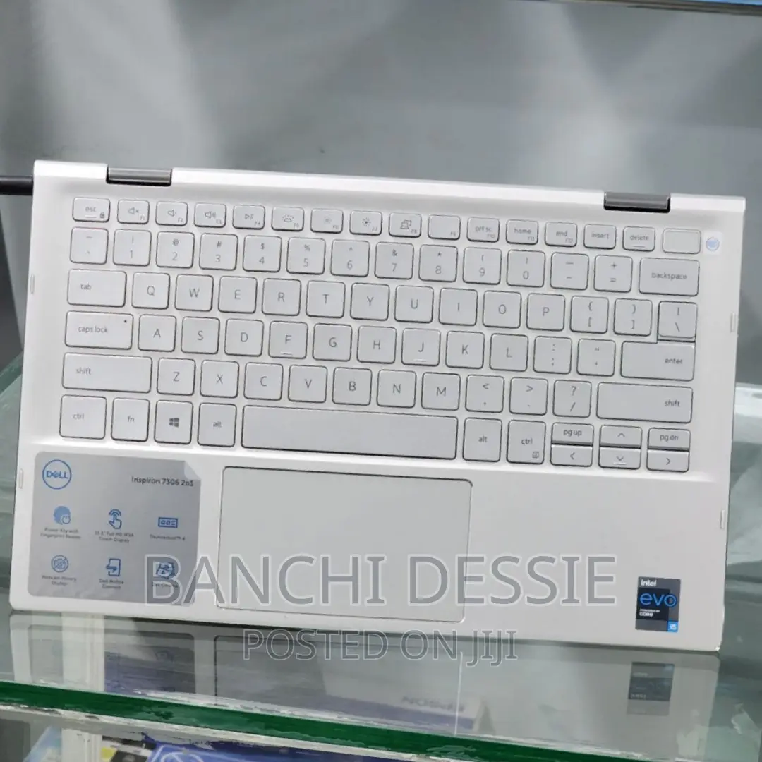 New Laptop Dell Inspiron 15 8GB Intel Core I5 SSD 512GB