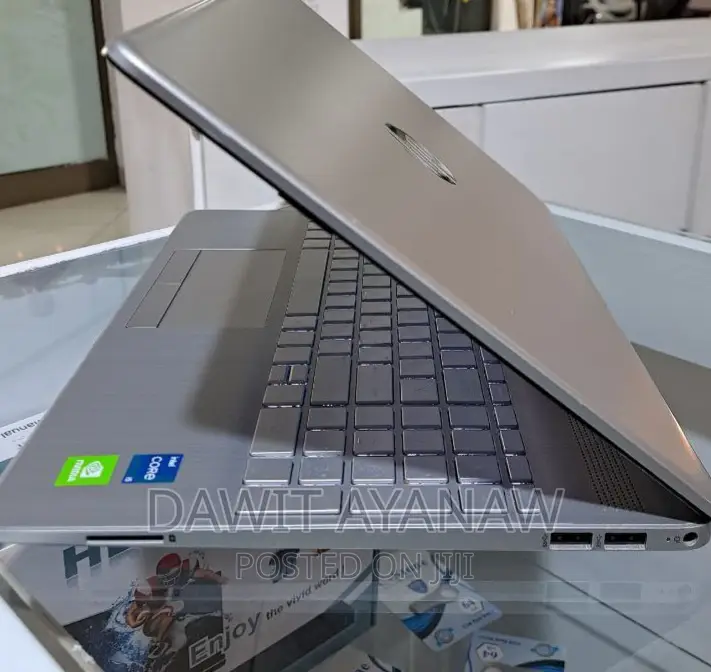 New Laptop HP Stream Notebook 8GB Intel Core I5 SSD 512GB