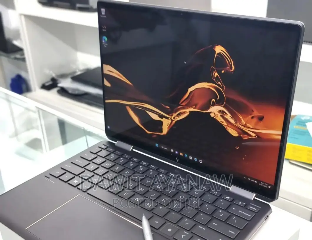 New Laptop HP 16GB Intel Core I7 SSD 512GB