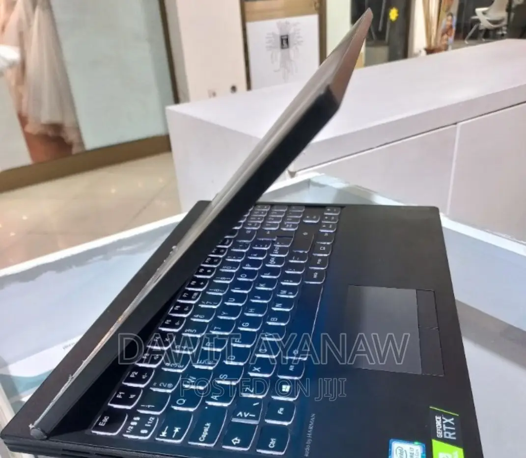 New Laptop Lenovo 16GB Intel Core I7 SSD 512GB