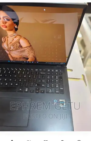 New Laptop LG Gram 15.6 16GB Intel Core I7 SSD 1T