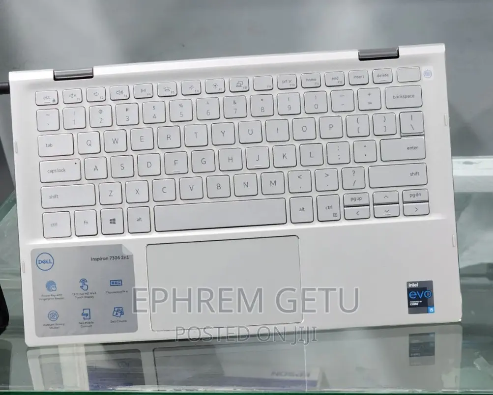 New Laptop Dell Inspiron 13 1318 8GB Intel Core I5 SSD 512GB