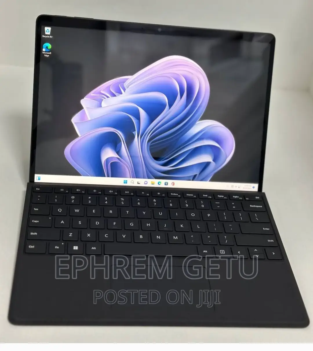 New Laptop Microsoft Surface Pro 9 16GB Intel Core I5 SSD 512GB