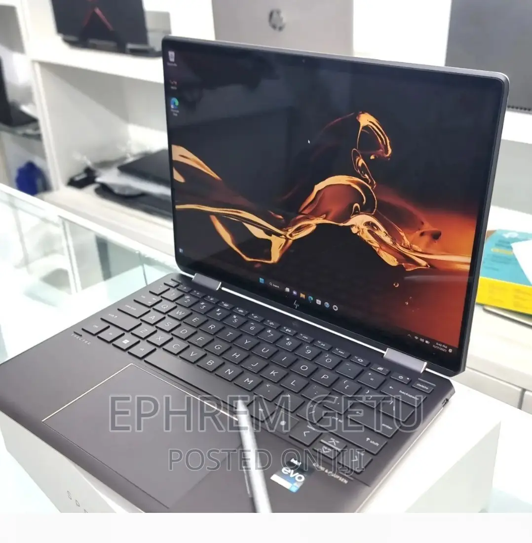New Laptop HP Spectre 13 16GB Intel Core I7 SSD 512GB