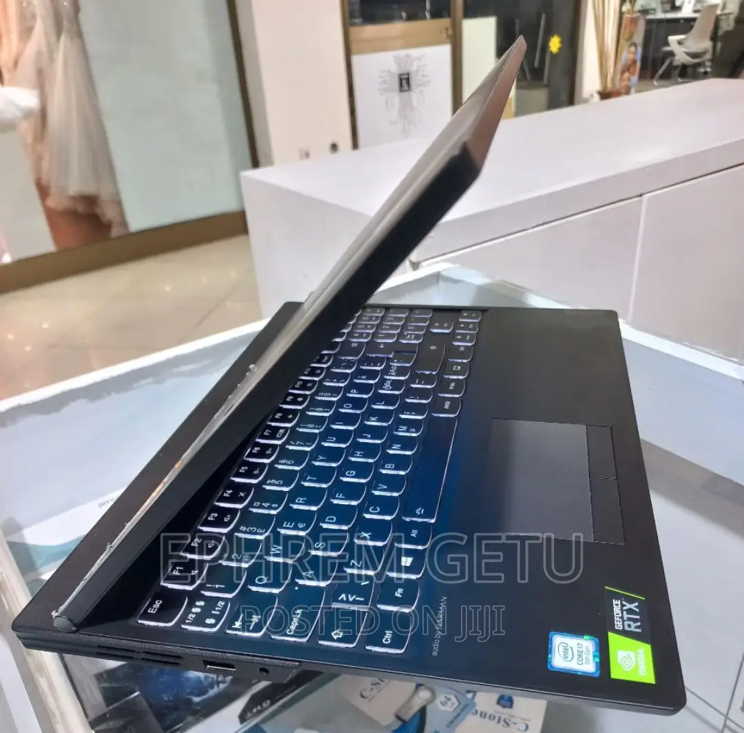 New Laptop Lenovo Legion 5 16GB Intel Core I7 SSD 512GB