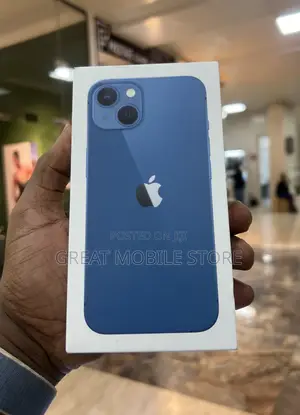 New Apple iPhone 13 128 GB Blue