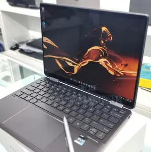 New Laptop HP Spectre 14 16GB Intel Core I7 SSD 512GB