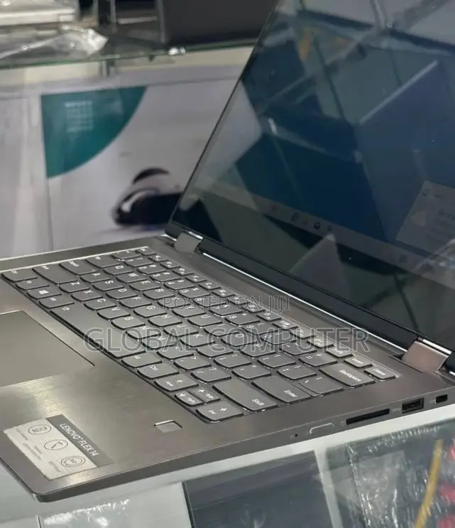 New Laptop Lenovo IdeaPad Flex 14 8GB Intel Core I5 SSD 256GB