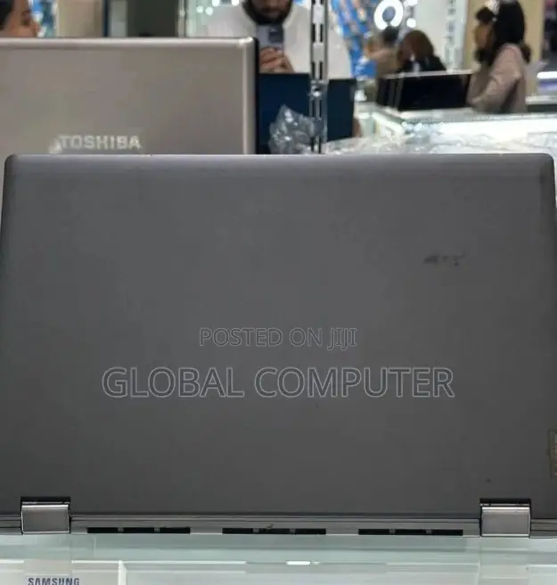 New Laptop Lenovo IdeaPad Flex 14 8GB Intel Core I5 SSD 256GB