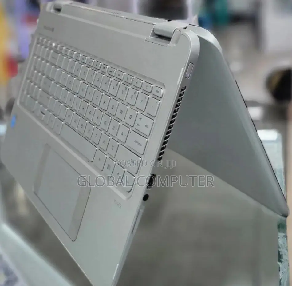New Laptop HP Envy X360 8GB Intel Core I5 HDD 700GB
