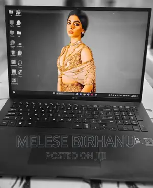 Photo - New Laptop LG Gram 15.6 16GB Intel Core I7 SSD 1T