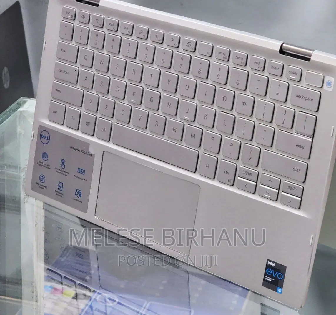 New Laptop Dell 8GB Intel Core I5 SSD 512GB