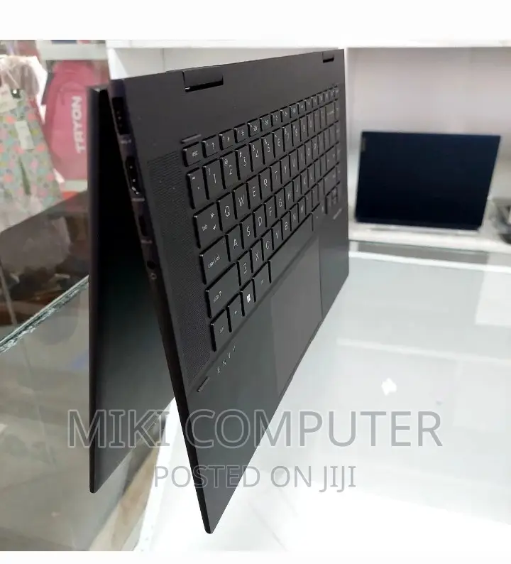 New Laptop HP Envy X360 16GB AMD Ryzen 7 SSD 512GB