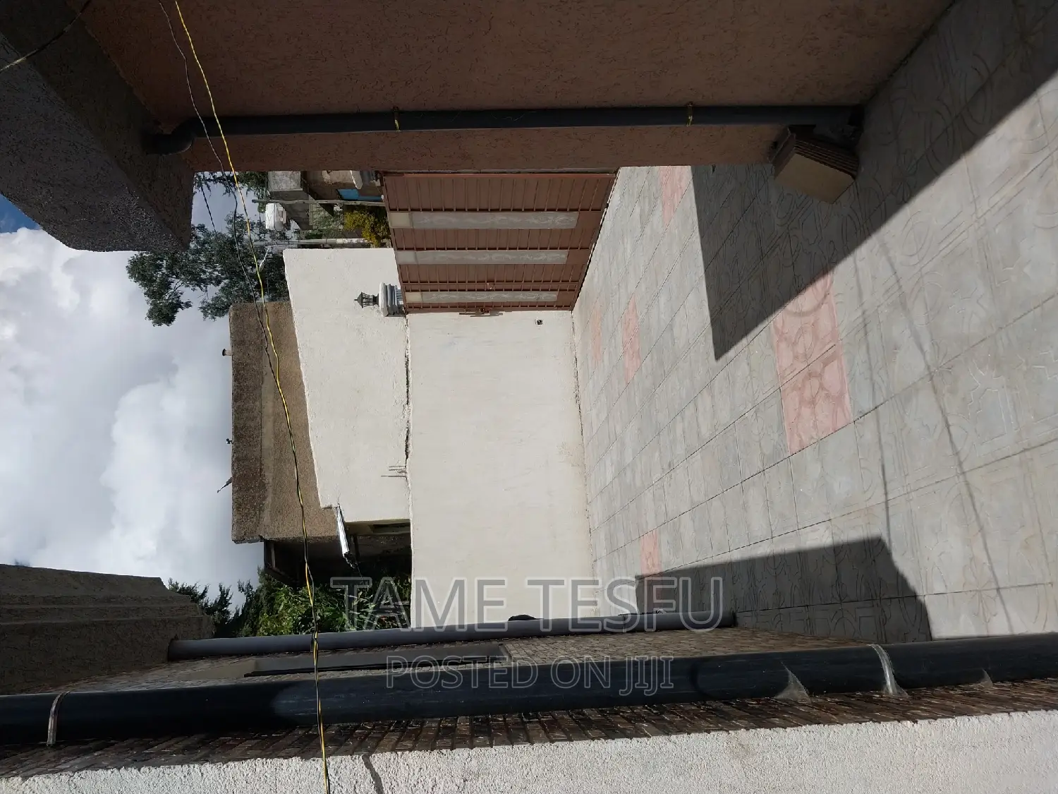 Furnished 4bdrm Villa in Yeka Abm for sale