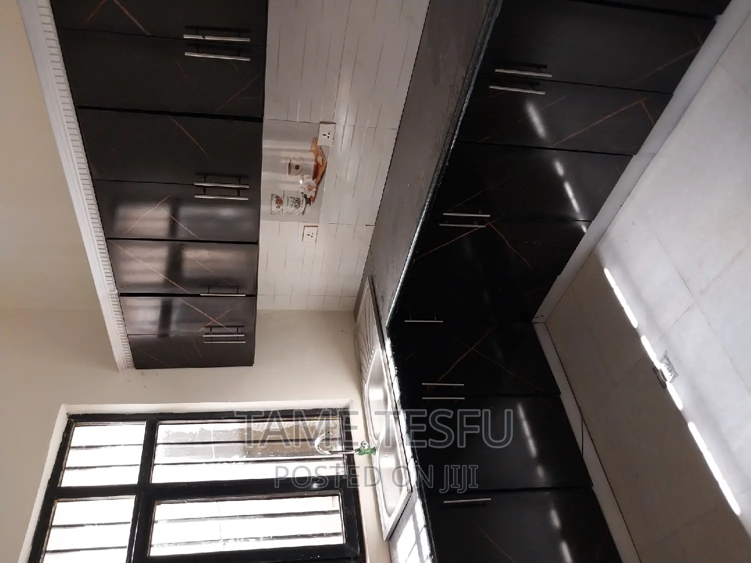 Furnished 4bdrm Villa in Yeka Abm for sale