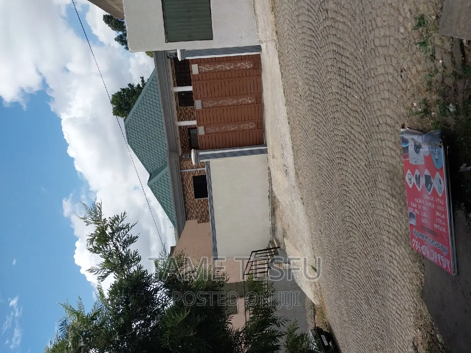 Furnished 4bdrm Villa in Yeka Abm for sale