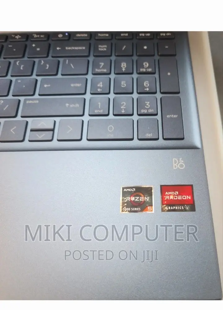 New Laptop HP Pavilion 15 8GB AMD Ryzen 5 SSD 512GB