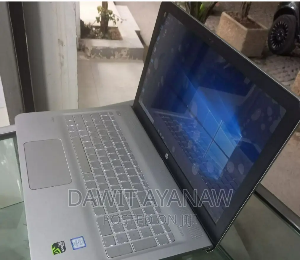 New Laptop HP 8GB Intel Core I5 SSD 128GB