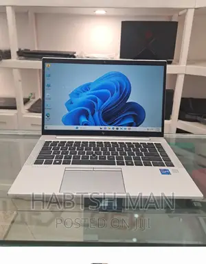 Photo - New Laptop HP EliteBook 840 G8 16GB Intel Core i5 SSD 512GB