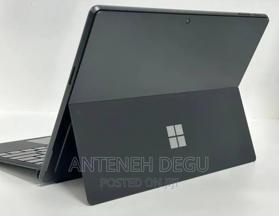 New Laptop Microsoft Surface Pro 9 16GB Intel Core I5 SSD 512GB