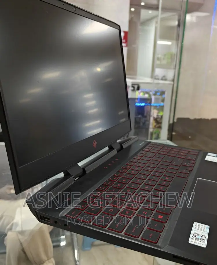New Laptop HP Omen 15 16GB Intel Core I5 SSD 256GB