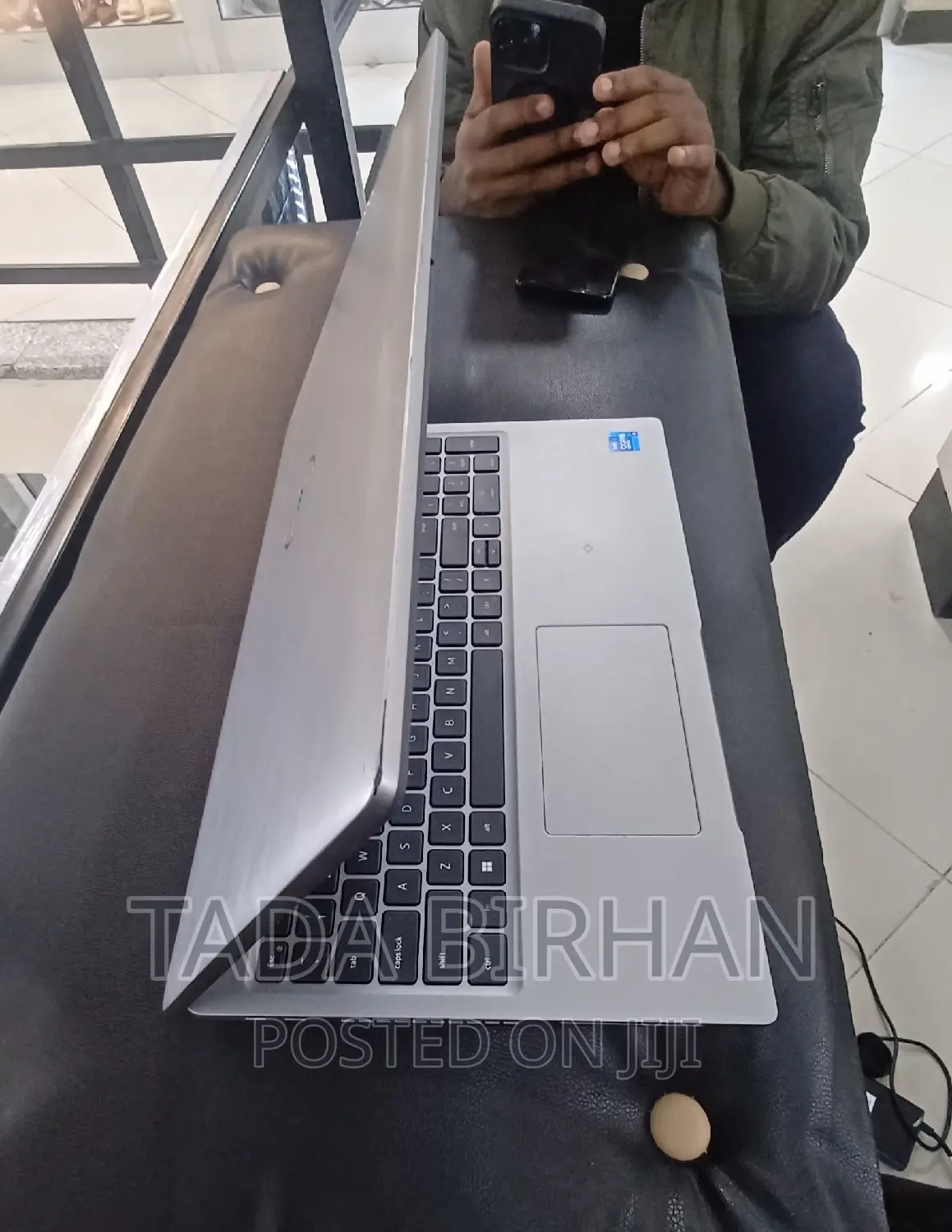 New Laptop Dell Latitude 5310 16GB Intel Core I7 SSD 256GB