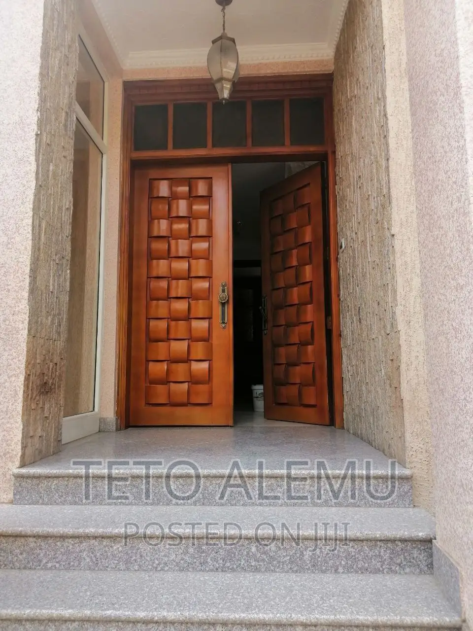 5bdrm House in House For Sale, Bole for sale