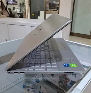 New Laptop HP Stream Notebook 8GB Intel Core I7 SSD 512GB