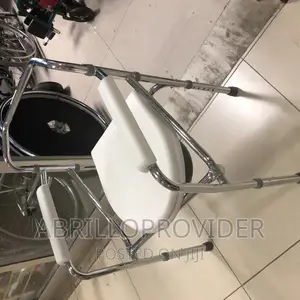 Commode Chair for Toilet Adult:Commode Chair-Toilet Chair
