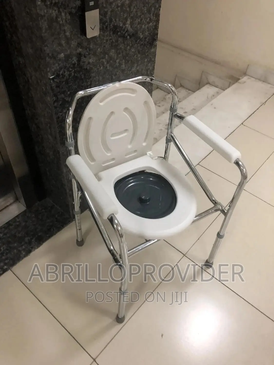 Commode Chair for Toilet Adult:Foldable Chair/Toilet Chair