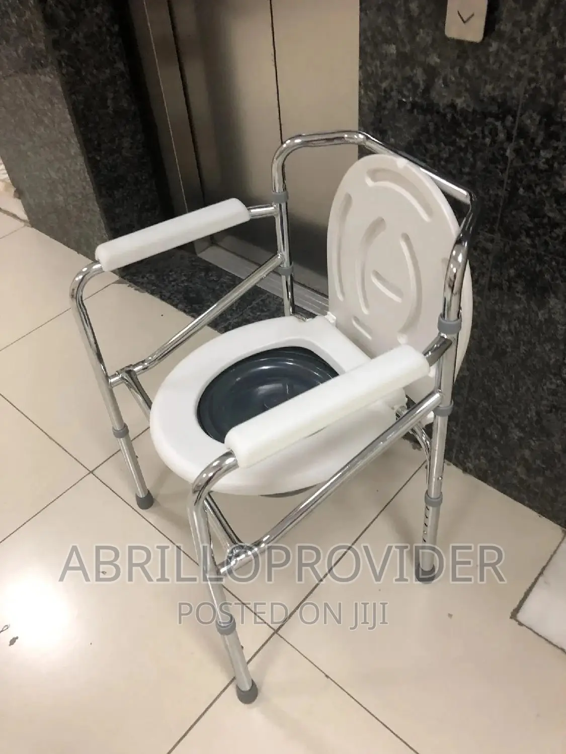 Medical Commode Chair/Toilet Chair/Eldery Chair/Toielt Chair