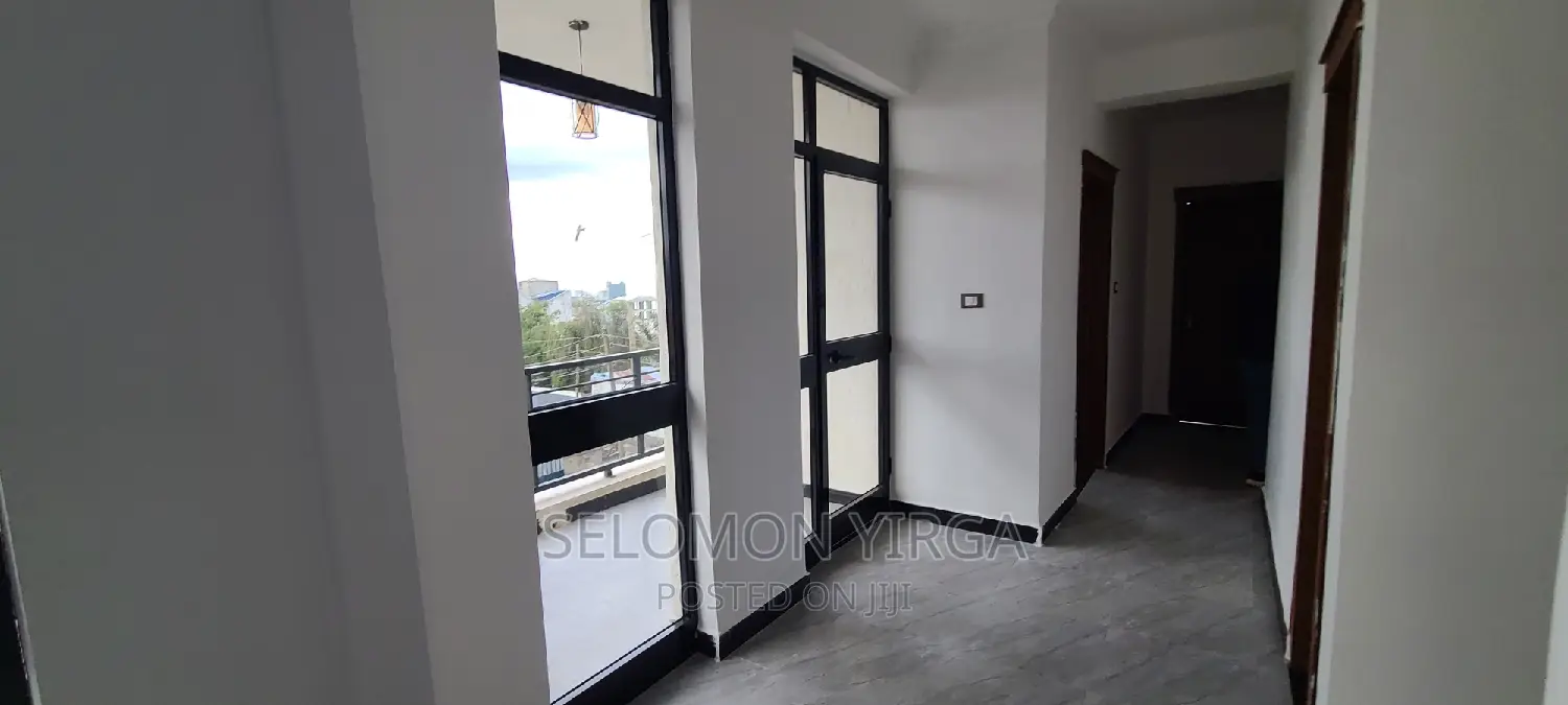 3bdrm Apartment in አድስ አበባ, Bole for rent