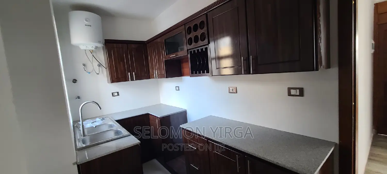 3bdrm Apartment in አድስ አበባ, Bole for rent