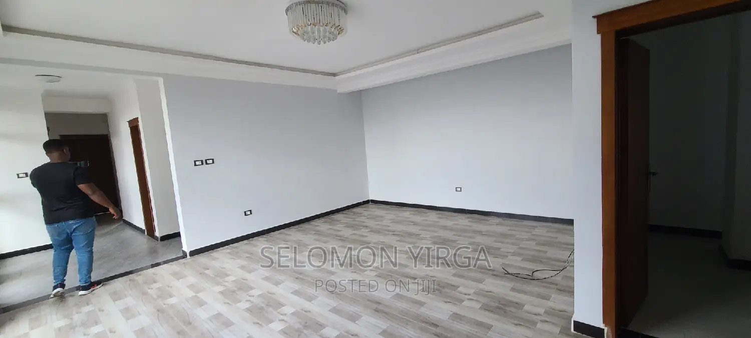3bdrm Apartment in አድስ አበባ, Bole for rent