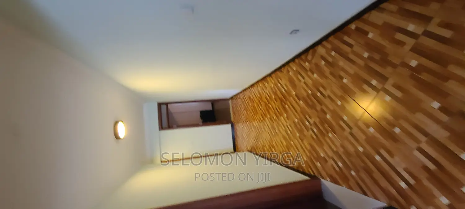 3bdrm Apartment in አድስ አበባ, Bole for rent