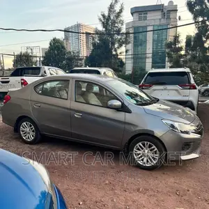 Mitsubishi Attrage 2023 Gray