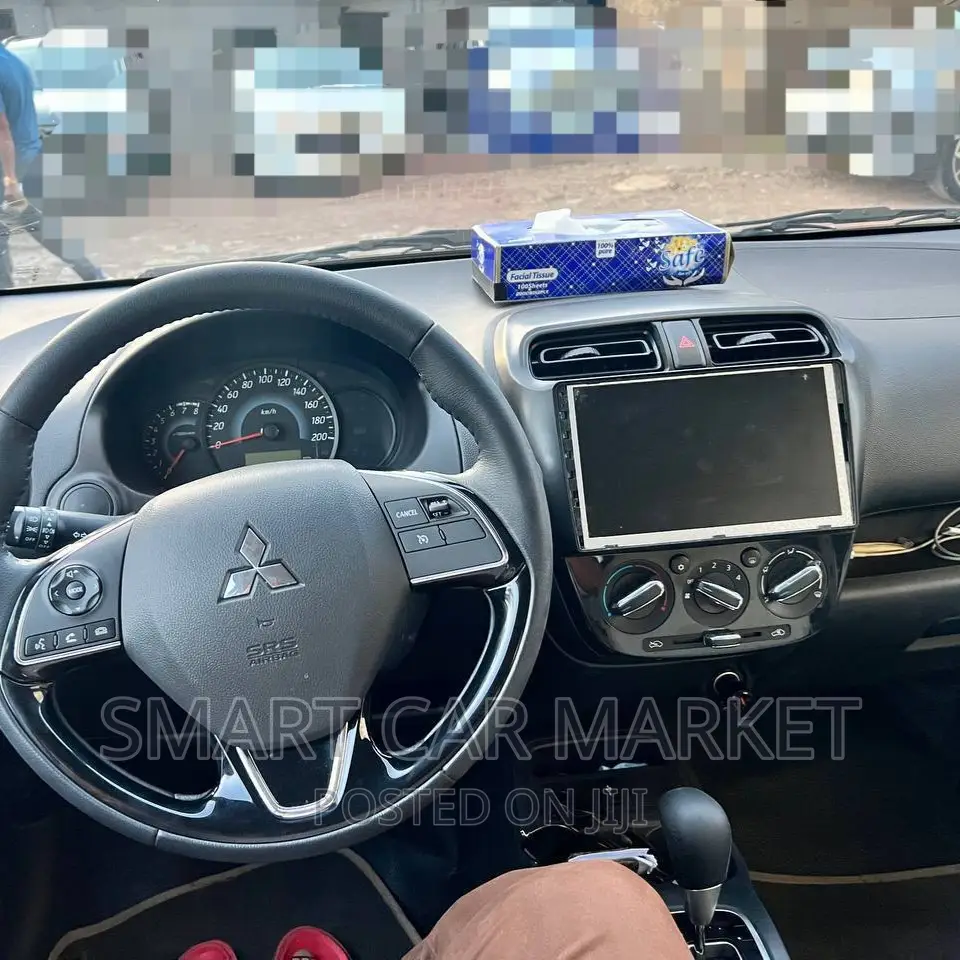 Mitsubishi Attrage 2023 Gray